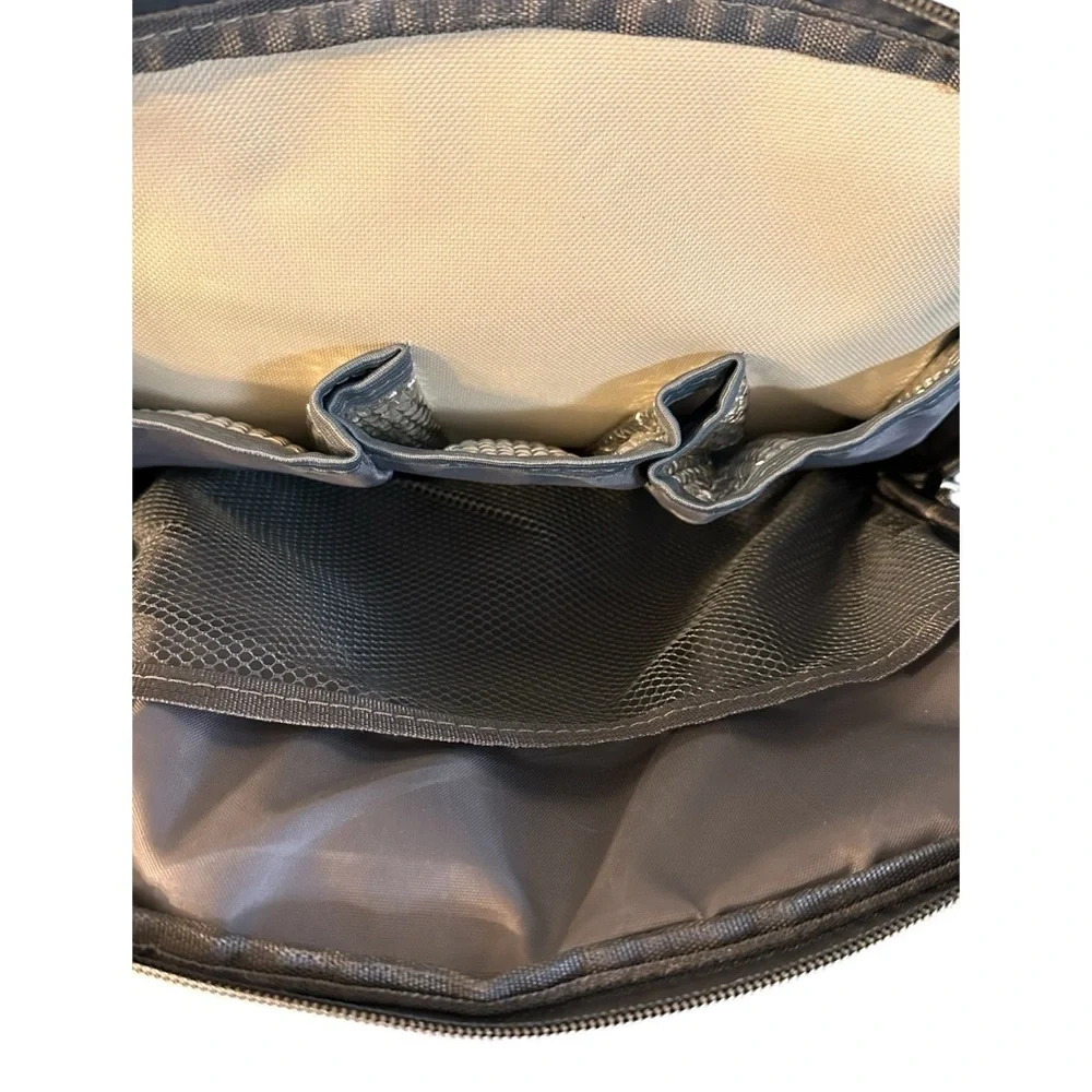 Harry Baby Backpack Bag Traveling Outdoor USB Port Oxford Cloth Zipper Gray/Blk